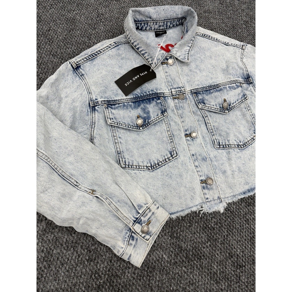 Georgia Bulldogs Women's Small Light Denim Cropped Jean Jacket - New - Picture 3 of 10